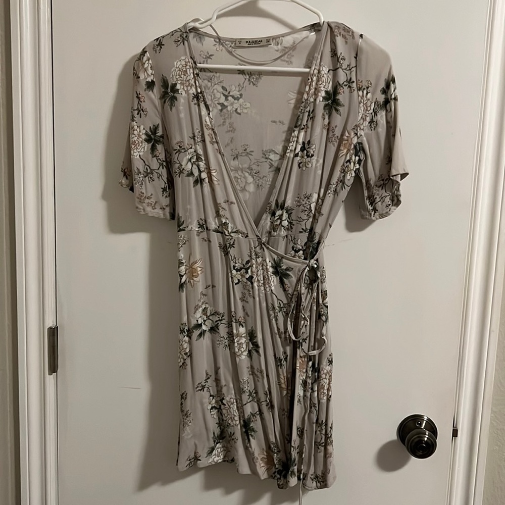 Pull&Bear Wrap Floral Dress